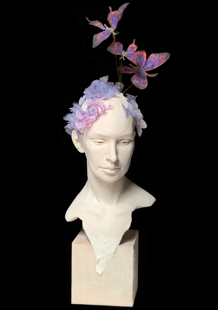 Butterfly Carole schoeni sculpture Résine